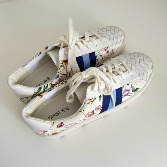 Johnny Was Downtown Fiska Floral Leather Sneakers White Blue Stripe Size 10 - Picture 4 of 8